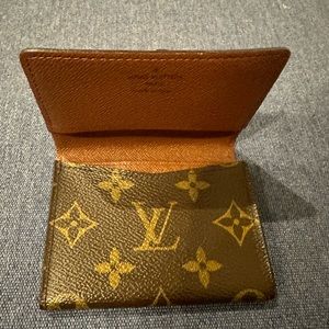 Authentic Louis Vuitton Bi-Fold Card Wallet